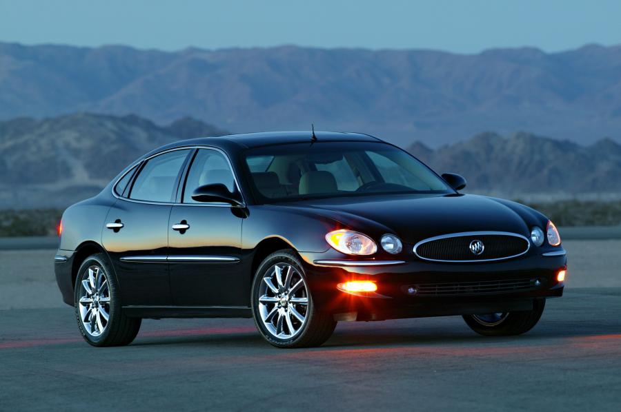  Buick LaCrosse 2005 года  (фото 37 из 65)